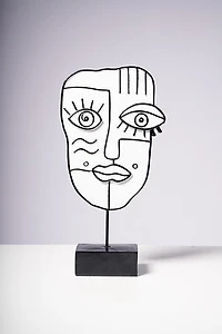 14" Picasso inspired mask