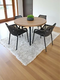 47" Round Dining Table Wood