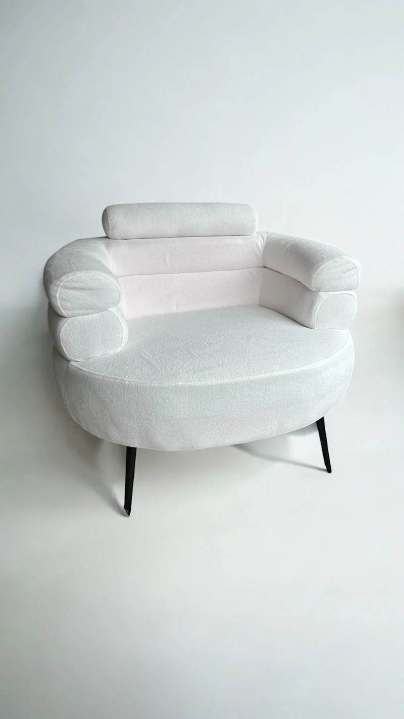 Geovanna Armchair- White