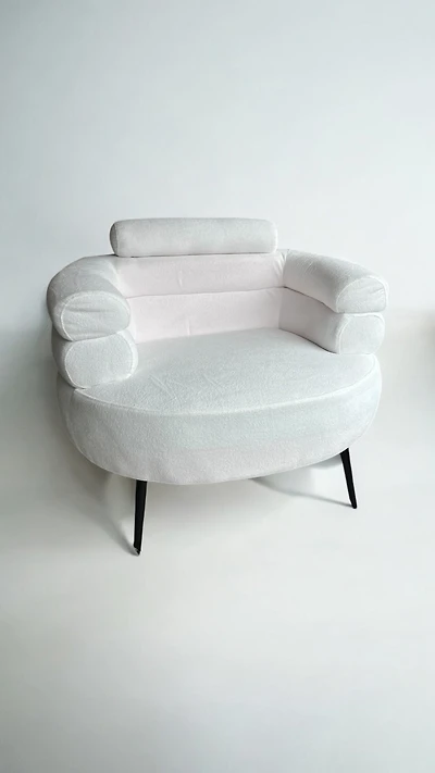 Geovanna Armchair- White