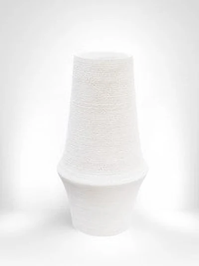 28" PLANTER MATTE WHITE