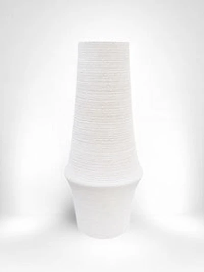 34" PLANTER MATTE WHITE