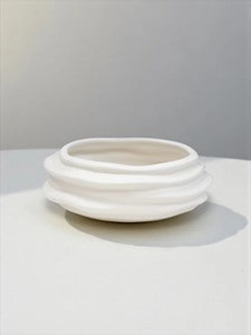 4 1/2" WHITE MATTE VASE