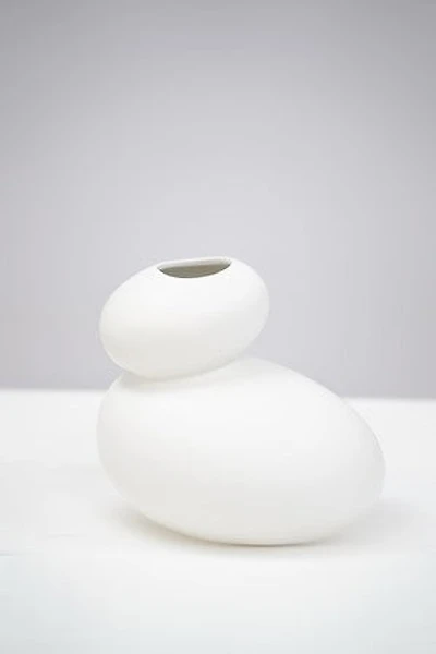 7" WHITE MATTE VASE