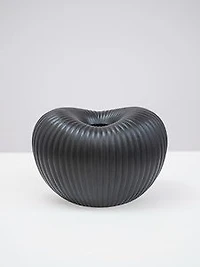 8" BLACK MATTE VASE