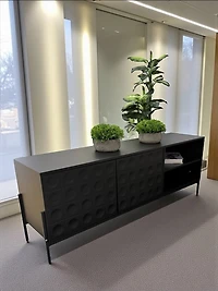 63" TV Center Black