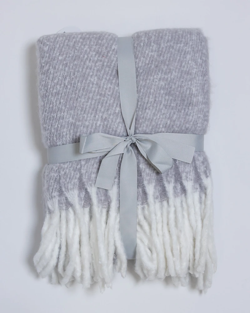 50"x 60" Fluffy Throw Blanket Lt. Gray/White