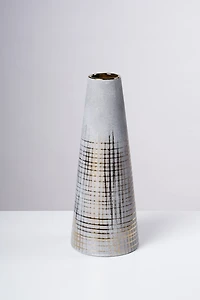 15" Vase Cement w/Gold