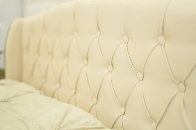 Lia Bed Cream- King size