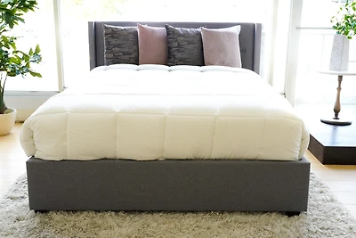 Beatrice Bed Cream - King size