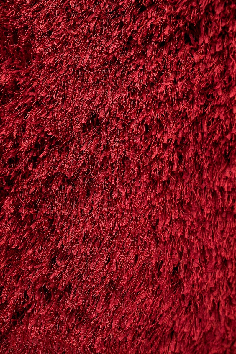 Cherry Red Shaggy Rug - 5' x 7'