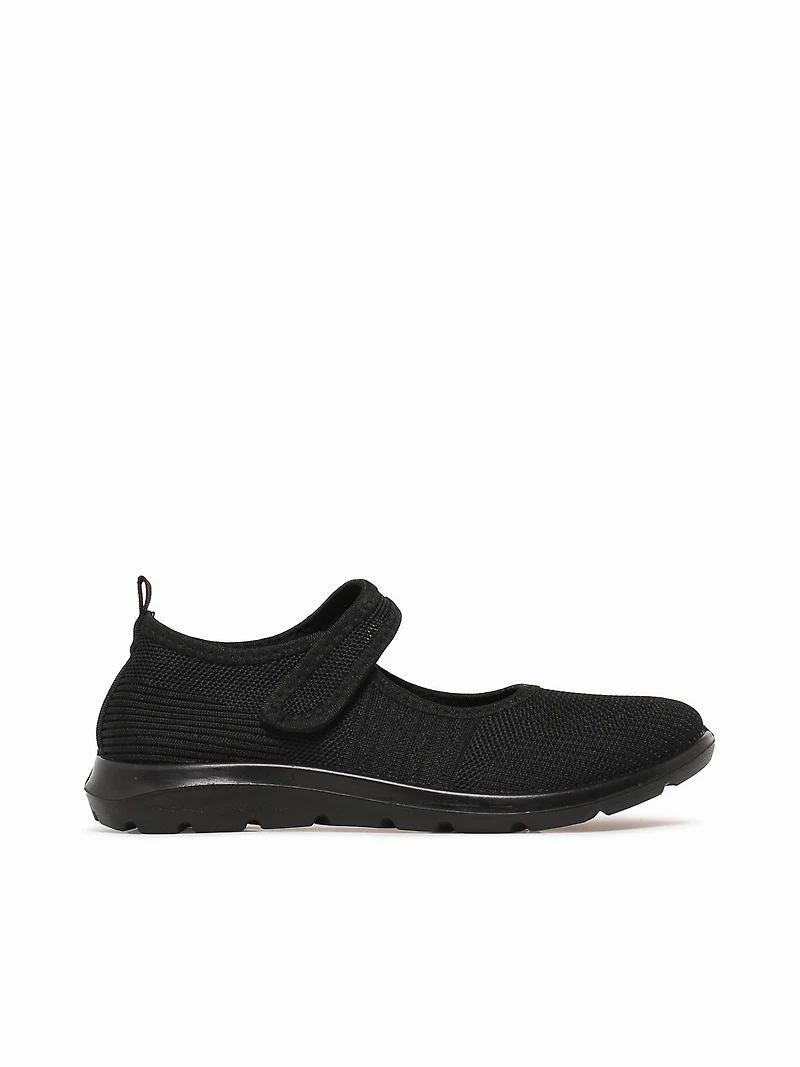 Gena Black Knit