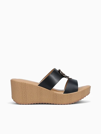 Amira Black Smooth