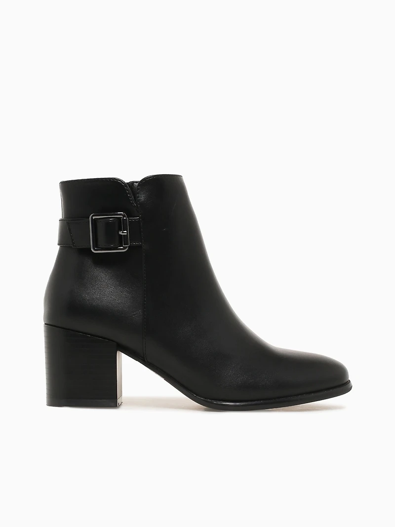 Rivaan Black Smooth