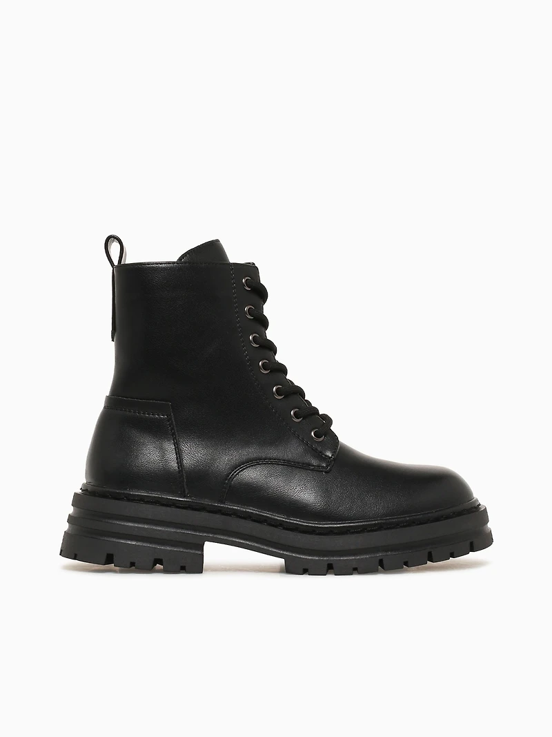 Gravity Black Smooth