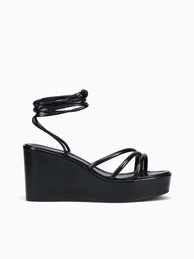 Ingrid Black Smooth