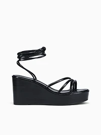Ingrid Black Smooth