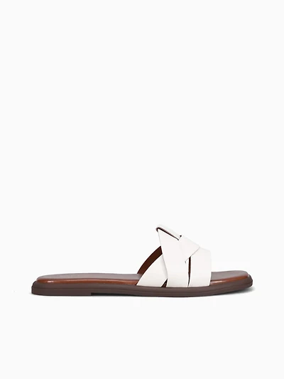 Calista Late Cleveland