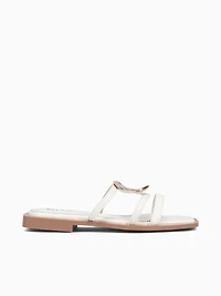Akari Off White Smooth