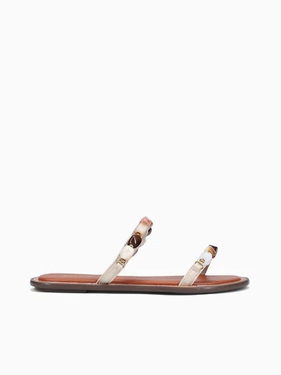 Claudia Off White Smooth