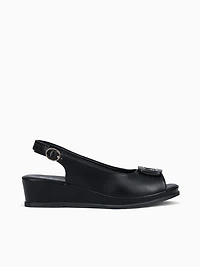 Estelle Black Smooth