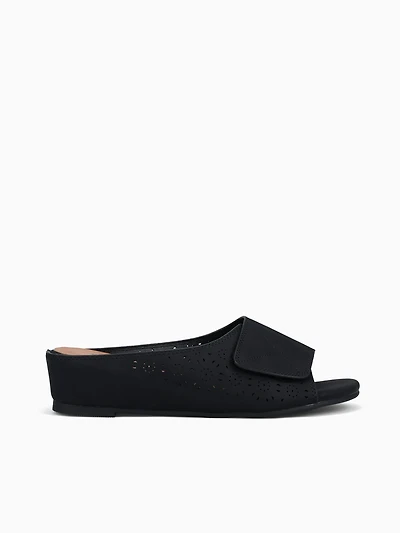 Briella Black Smooth