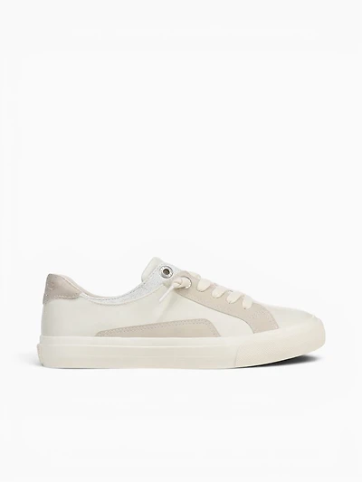 Martina Too Cream