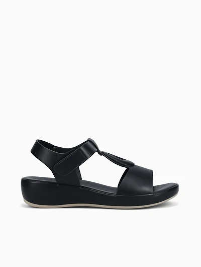 Luccia Black Smooth