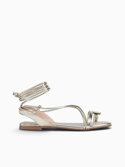 Gisella Ouro Floater