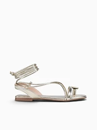 Gisella Ouro Floater