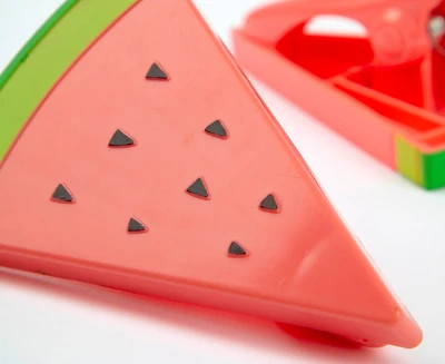 Pinces à serviette de plage Tracker Pastèque