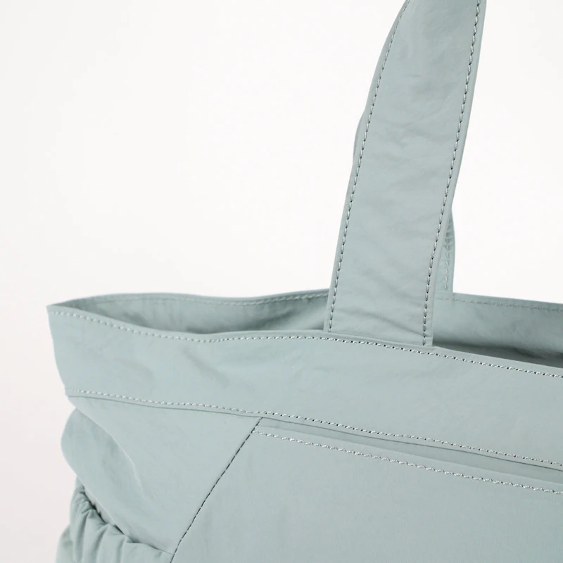 Bugatti Travel tote