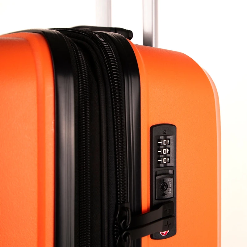 Tracker Dynamo DLX Medium