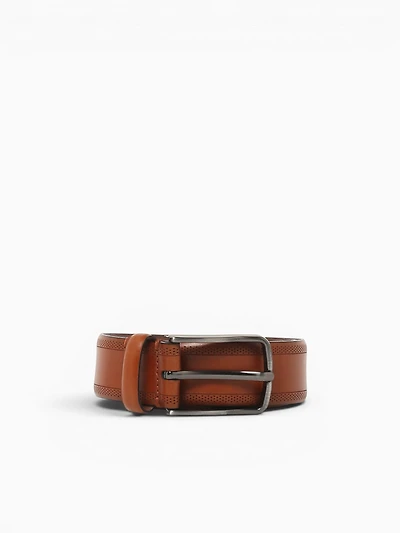 Edge Perfed Embessed 757604 Tan