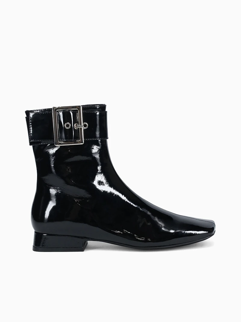 Resonate Black Silver patent