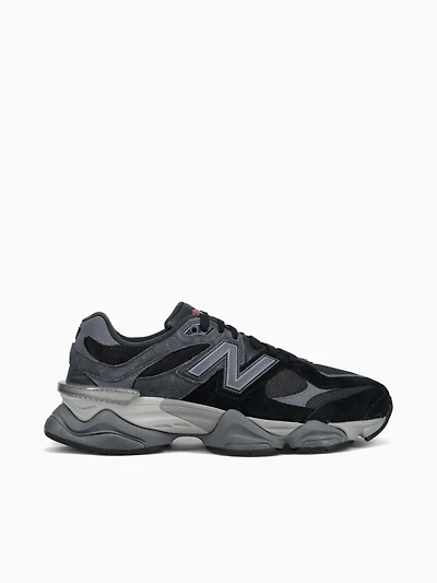 9060 Black Suede