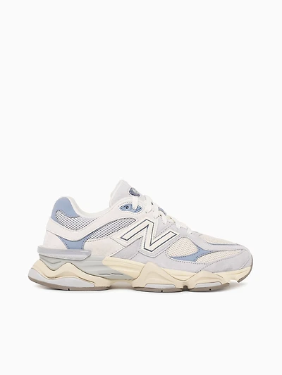 9060 Perl Grey Blue suede
