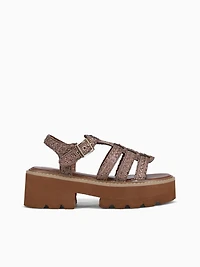 Taylor Brown  Raffia