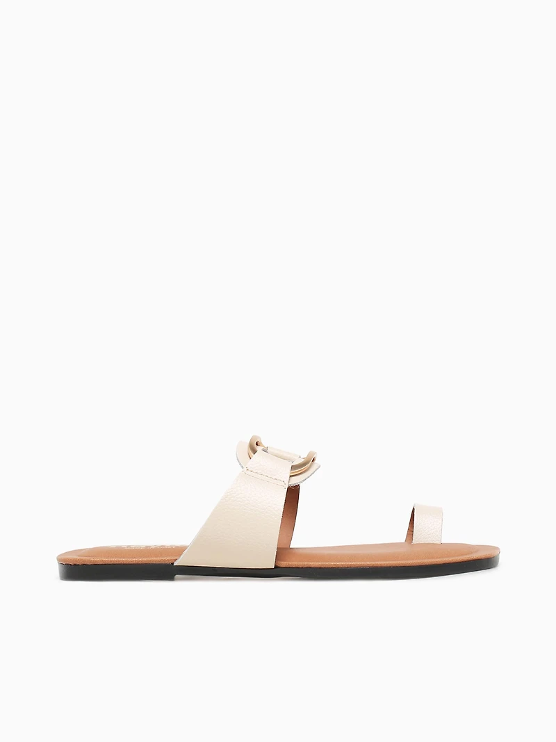 247p Off White Leather