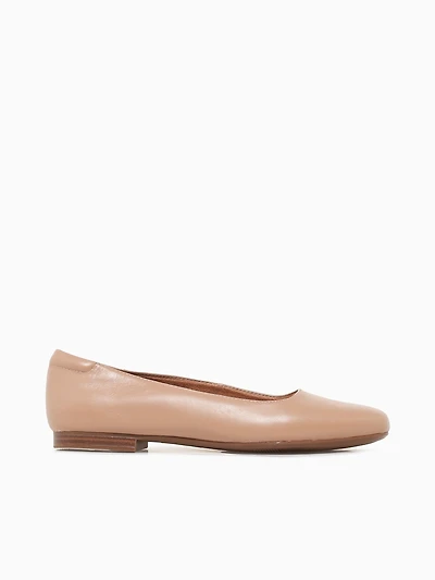Kellyballet Creme Brulee Leather