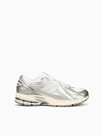 1906r Stone Permafrost leather Mesh