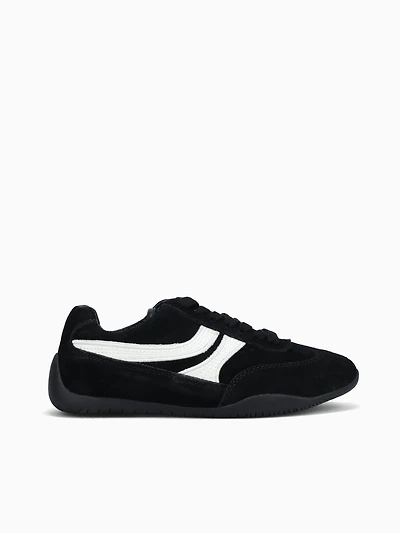 Helly Black Suede