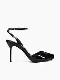 Fontaine Black Patent