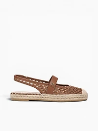 Jolie Walnut Wake Crochet