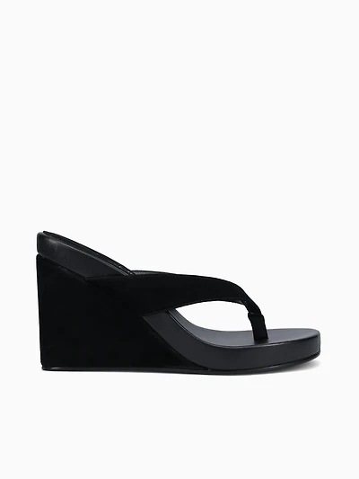 Liezel Black Suede