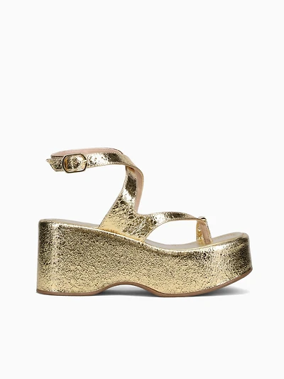 Monique Gold New Essence