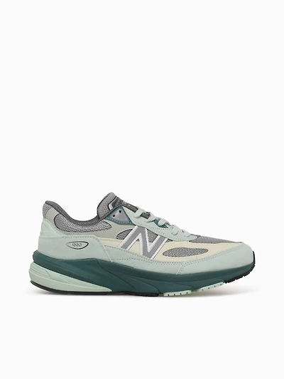 990v6 Mint Leather