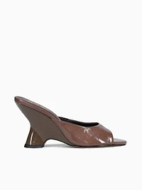 Sahira Bourbon Verniz Artemis