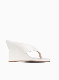 Fiorella Off White Verniz Molhado