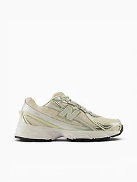 740 Gold Leather Mesh